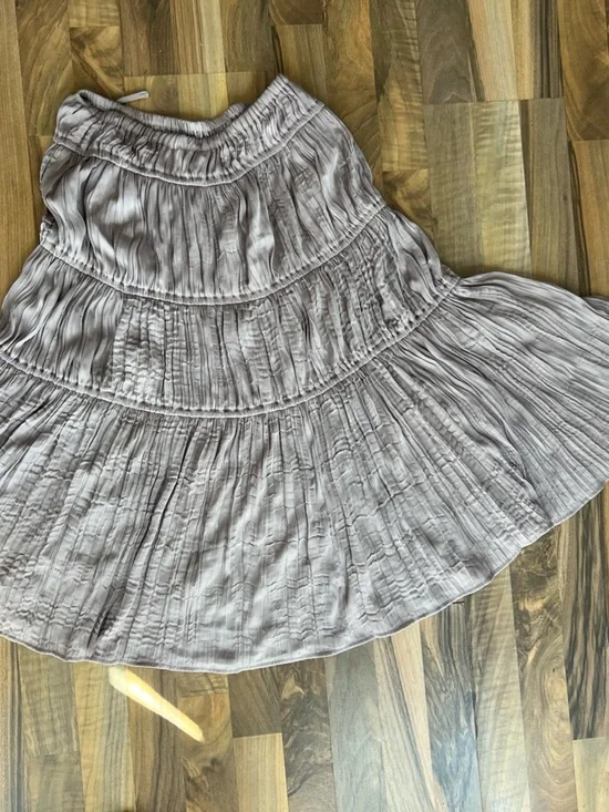 Free People Beige-Taupe Tiered Wrap (kind of) Midi Skirt, XS - EEUC / like new - Picture 10 of 10